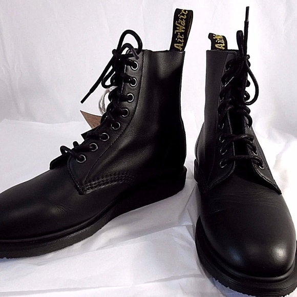 air martens